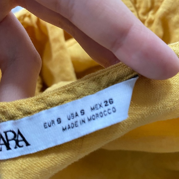 Zara Yellow Ruffle Linen Top - Picture 4 of 4
